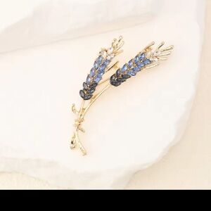 Luxury Women Wheat Brooch Blue Pin
